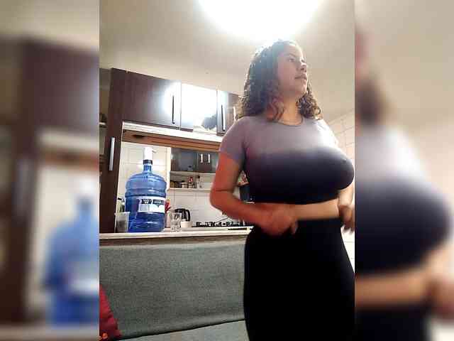 EmilyCCm webcam