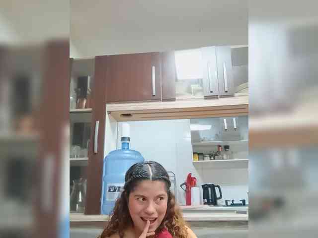 EmilyCCm webcam