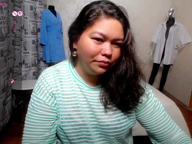 le modèle supersex-96 est en webcam porno dans un show sur le site bongacams, il possède les tags suivants: Asian,Brunette,Shaved