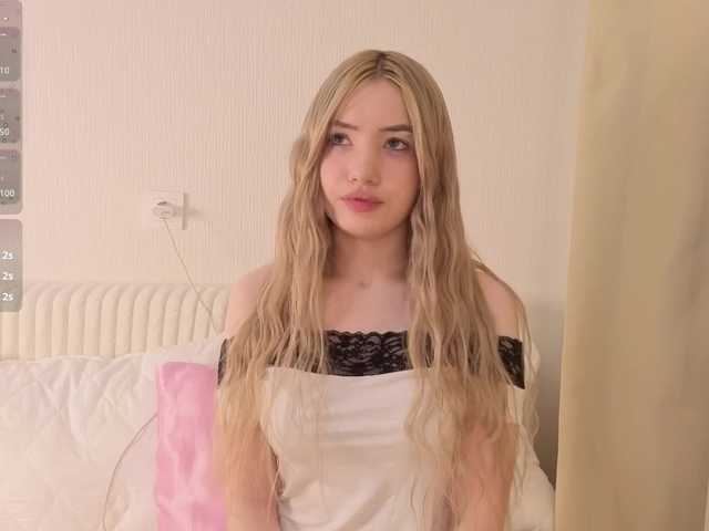 darlingRose's BongaCams show and profile