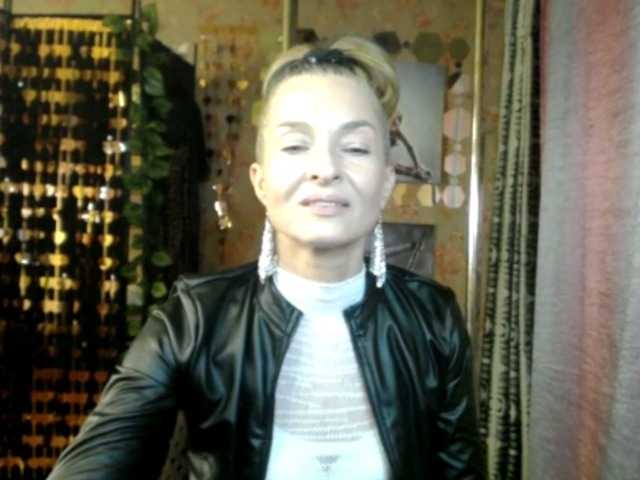 Soniadance live webcam show