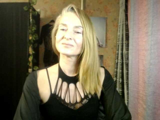 Soniadance live cam on BongaCams