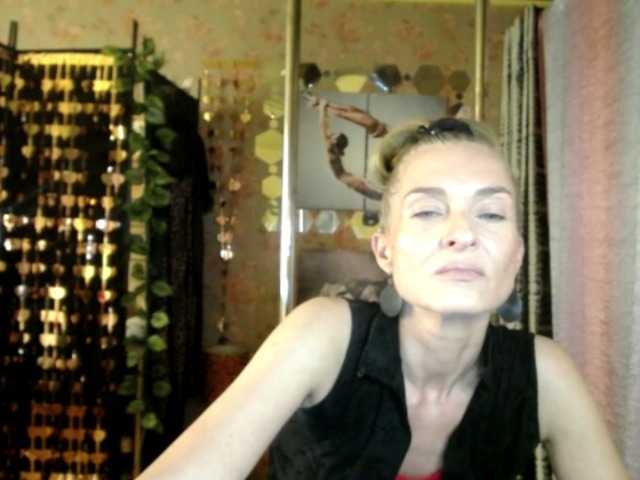 Soniadance live webcam show