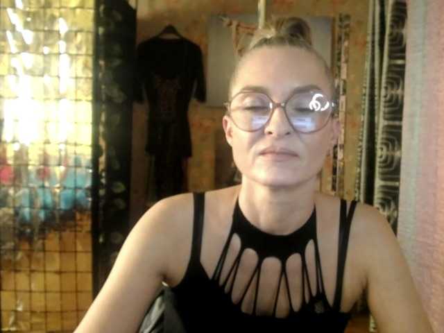 Soniadance, en directo ahora en BongaCams
