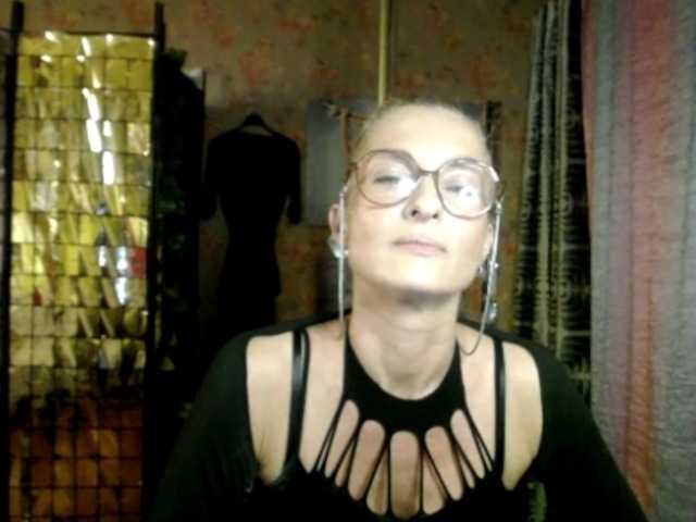 Soniadance live cam on BongaCams
