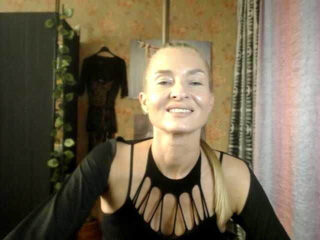 Soniadance live cam on BongaCams
