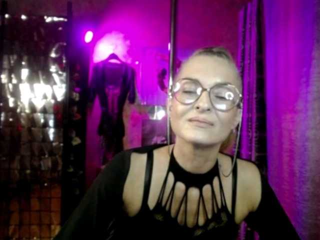 Soniadance live cam preview