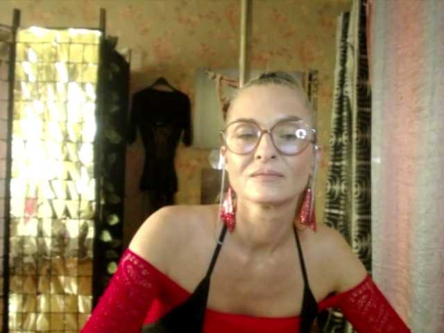 Soniadance live cam on BongaCams