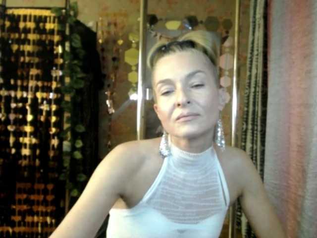Soniadance live webcam show