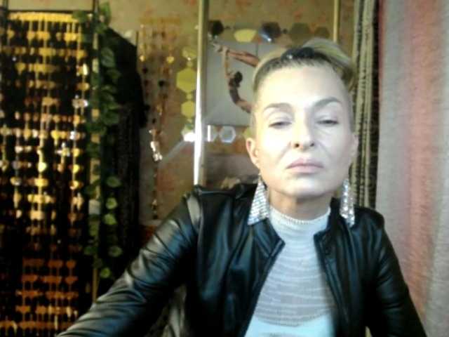 Soniadance live webcam show