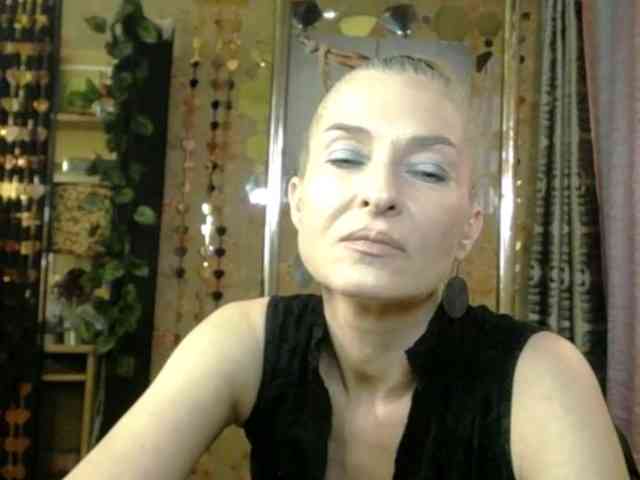 Model: Soniadance