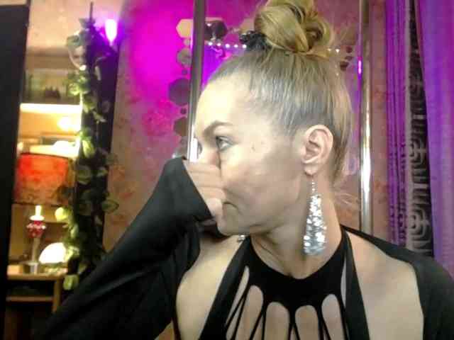 Model: Soniadance