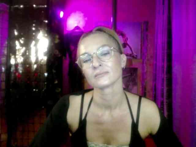 Model: Soniadance