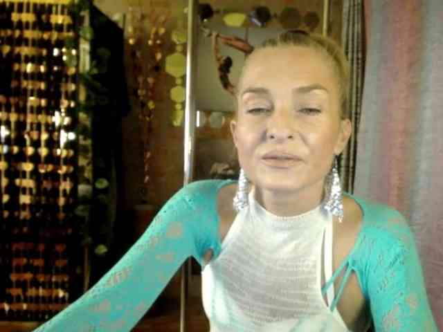 Model: Soniadance