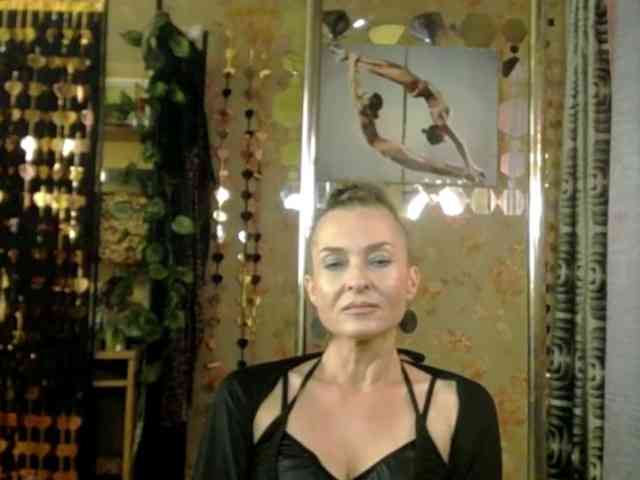 Model: Soniadance