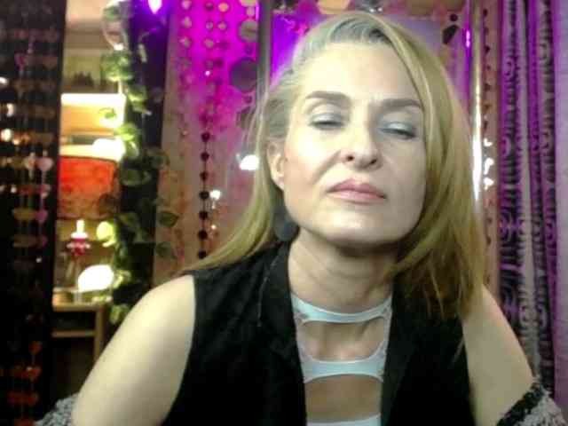 Soniadance Live Webcam on BongaCams