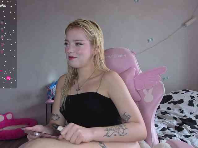 Myprettylola webcam
