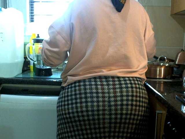 NewBeginnings8 live webcam show