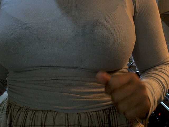 NewBeginnings8 live webcam show