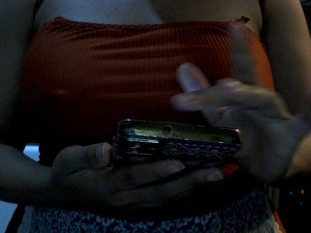 NewBeginnings8 live webcam show