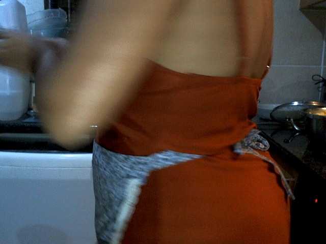 NewBeginnings8 live cam on BongaCams