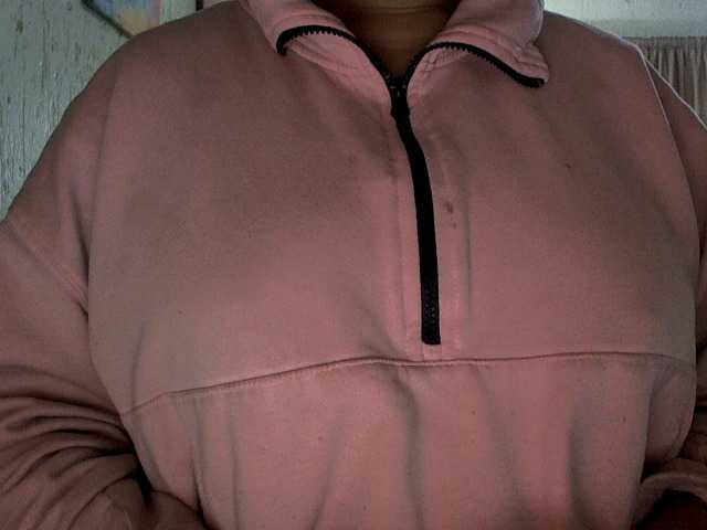 NewBeginnings8 live cam on BongaCams