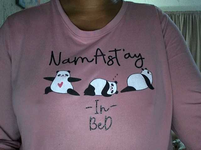 NewBeginnings8 live cam on BongaCams