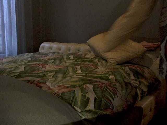 NewBeginnings8 live cam on BongaCams