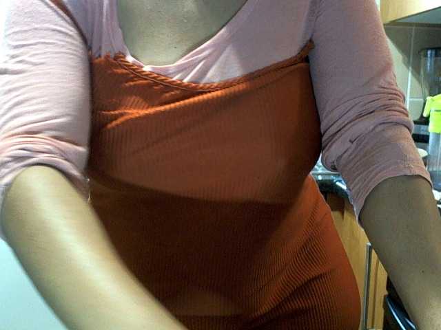 NewBeginnings8 — live female cam