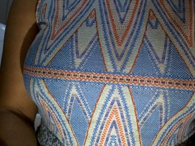 NewBeginnings8 live cam on BongaCams
