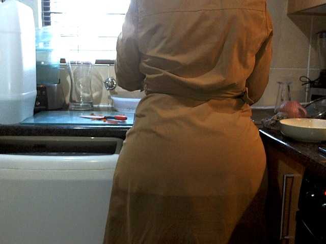 NewBeginnings8 live cam on BongaCams