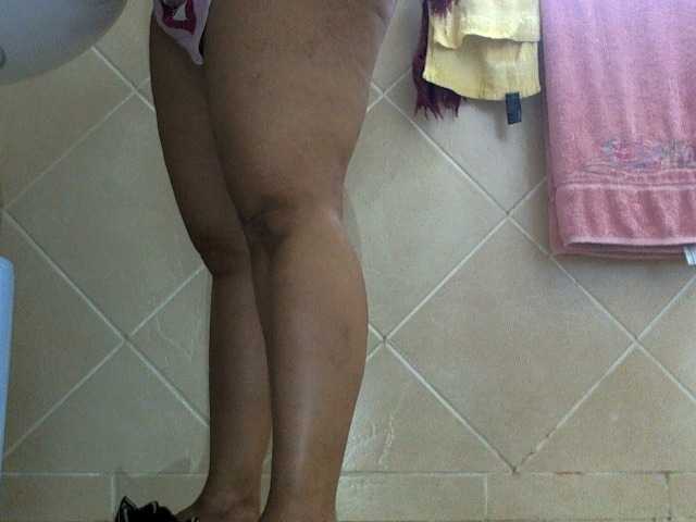 NewBeginnings8 live cam on BongaCams