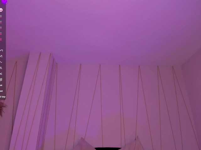 LisaFlowers's BongaCams show and profile