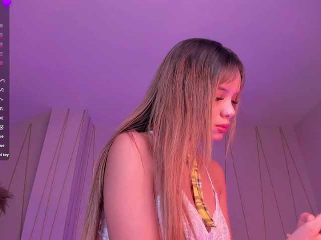 LisaFlowers's BongaCams show and profile