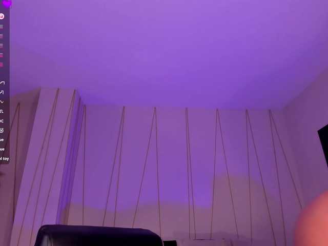 LisaFlowers's BongaCams show and profile