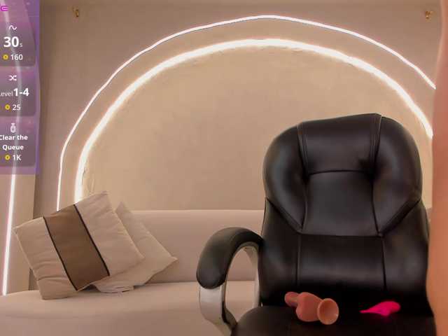 LisaFlowers live cam on BongaCams