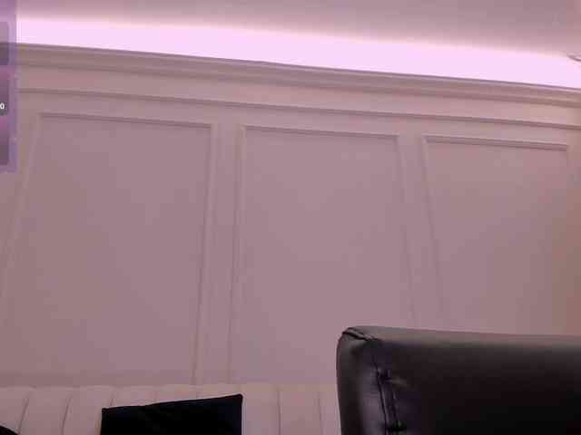 LisaFlowers webcam