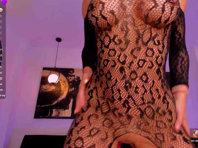 LisaFlowers Live Webcam on BongaCams