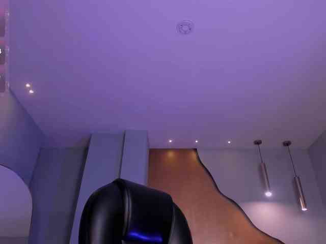 LisaFlowers webcam