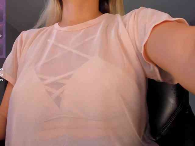 LisaFlowers webcam
