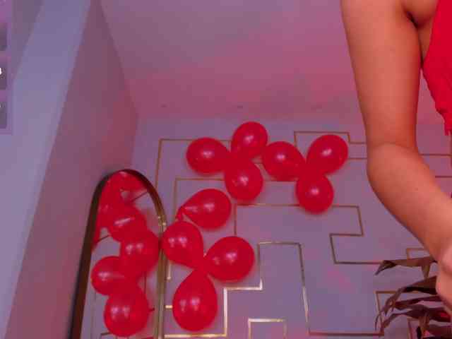 LisaFlowers webcam