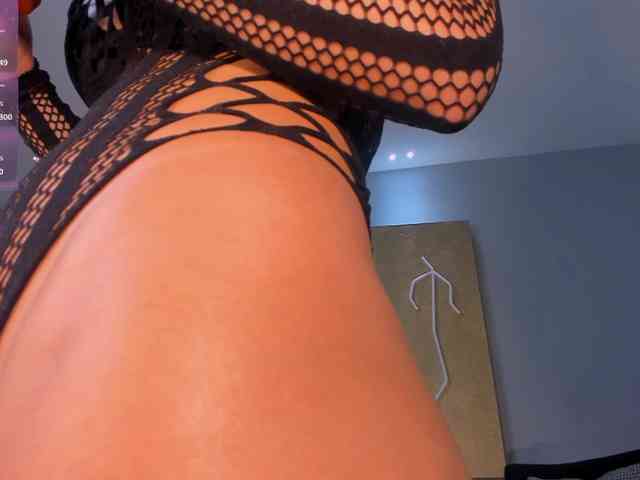 LisaFlowers webcam