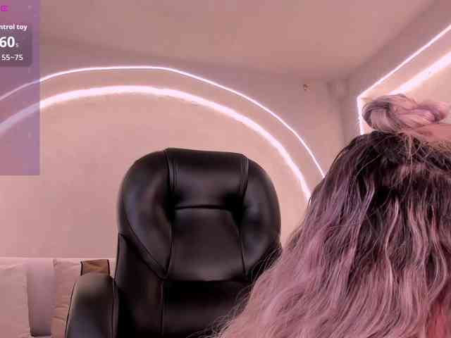 LisaFlowers webcam