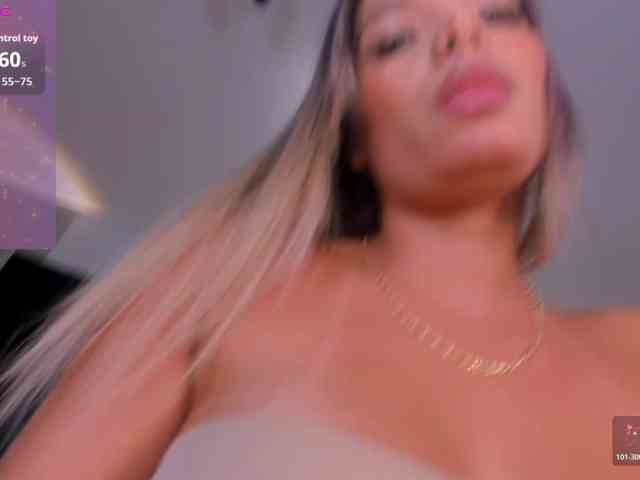 LisaFlowers webcam