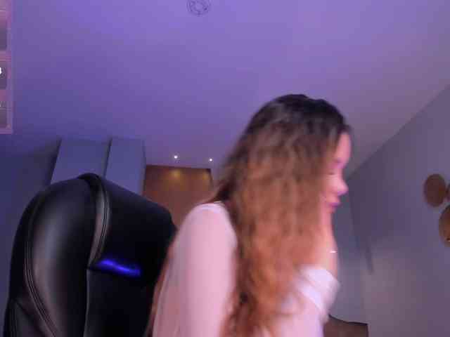 LisaFlowers webcam