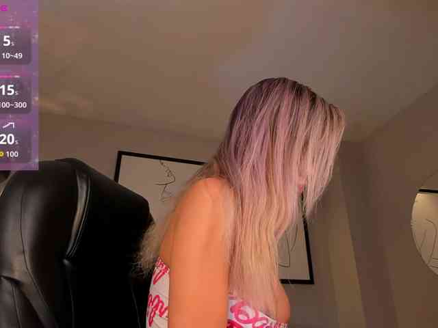 LisaFlowers webcam