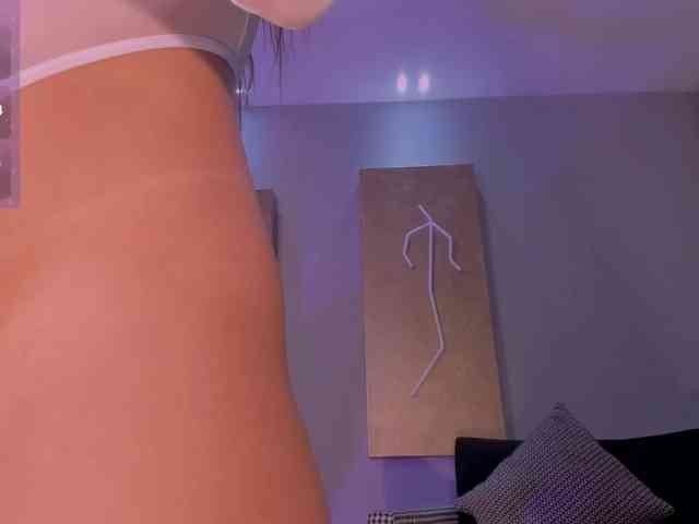 LisaFlowers webcam