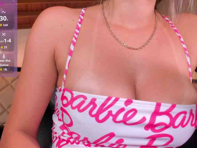 LisaFlowers webcam