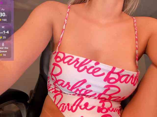 LisaFlowers webcam