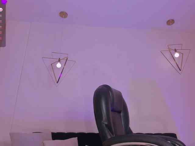 LisaFlowers webcam